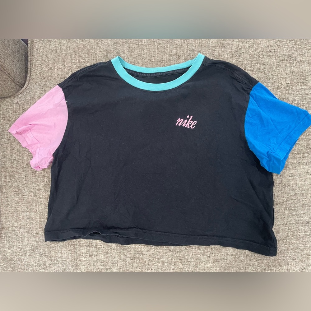 Nike Crop Top